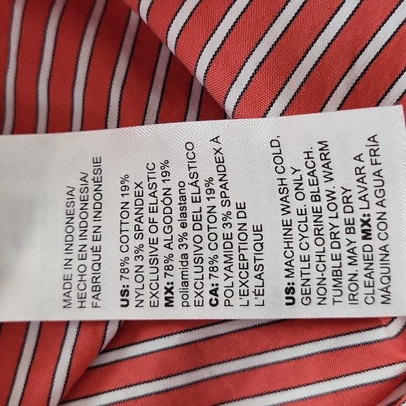 Chicos, size 0, red & white off the shoulder top - Picture 4 of 4